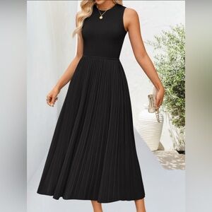 Elegant Black Knit and Chiffon Sleeveless Pleated Maxi Dress Medium